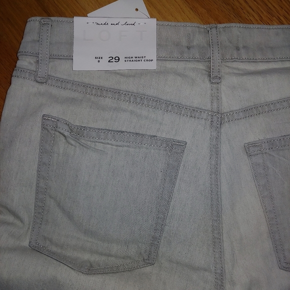 NWT LOFT High Rise Straight Crop Jeans in Light Grey Wash – Size 29 / 8 - Picture 8 of 10